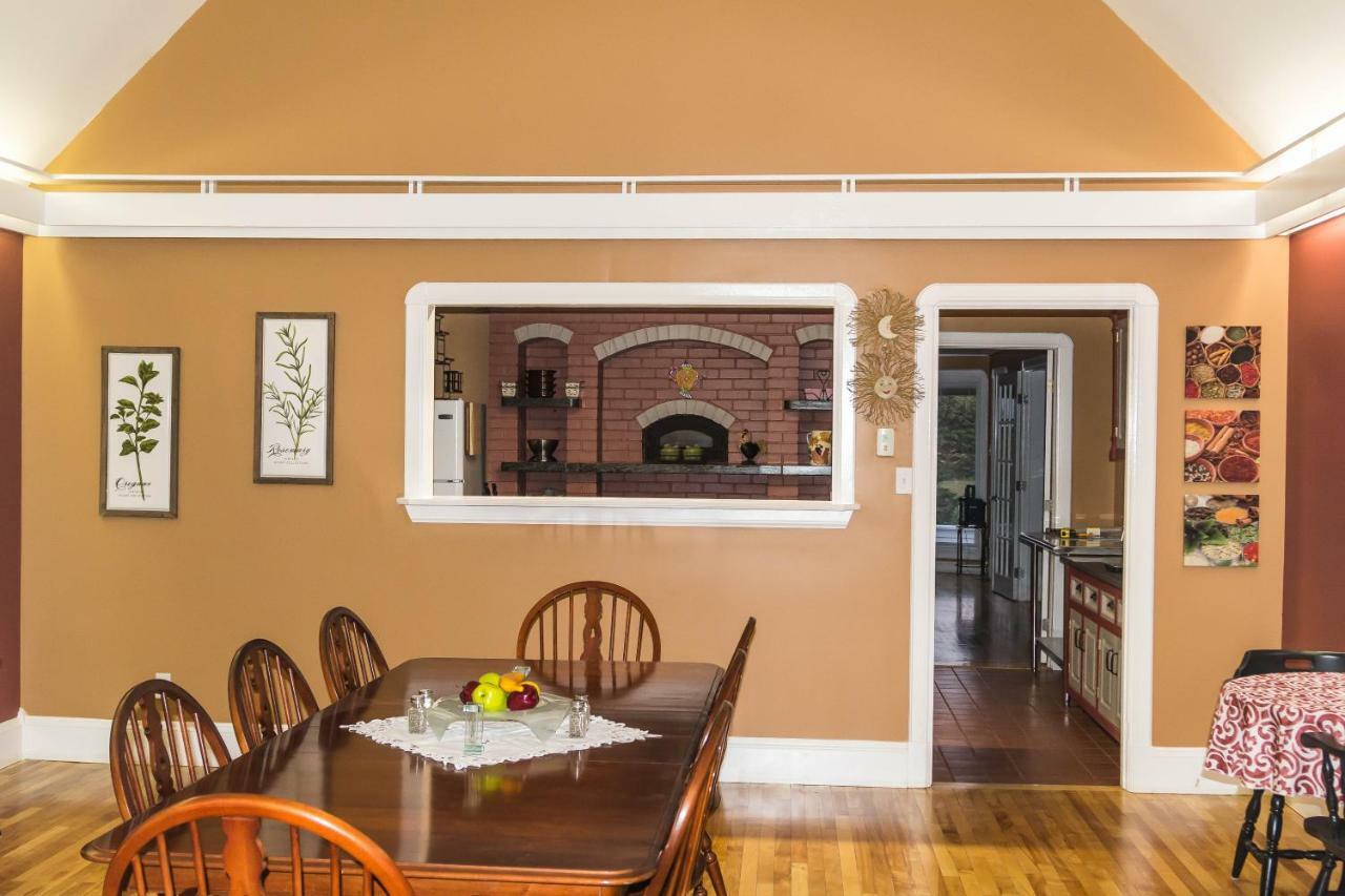 Fox Point Inn Parrsboro Extérieur photo