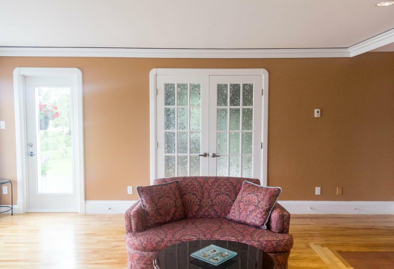 Fox Point Inn Parrsboro Extérieur photo