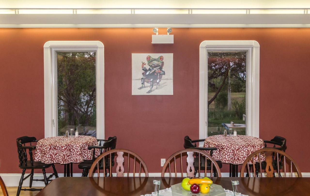 Fox Point Inn Parrsboro Extérieur photo